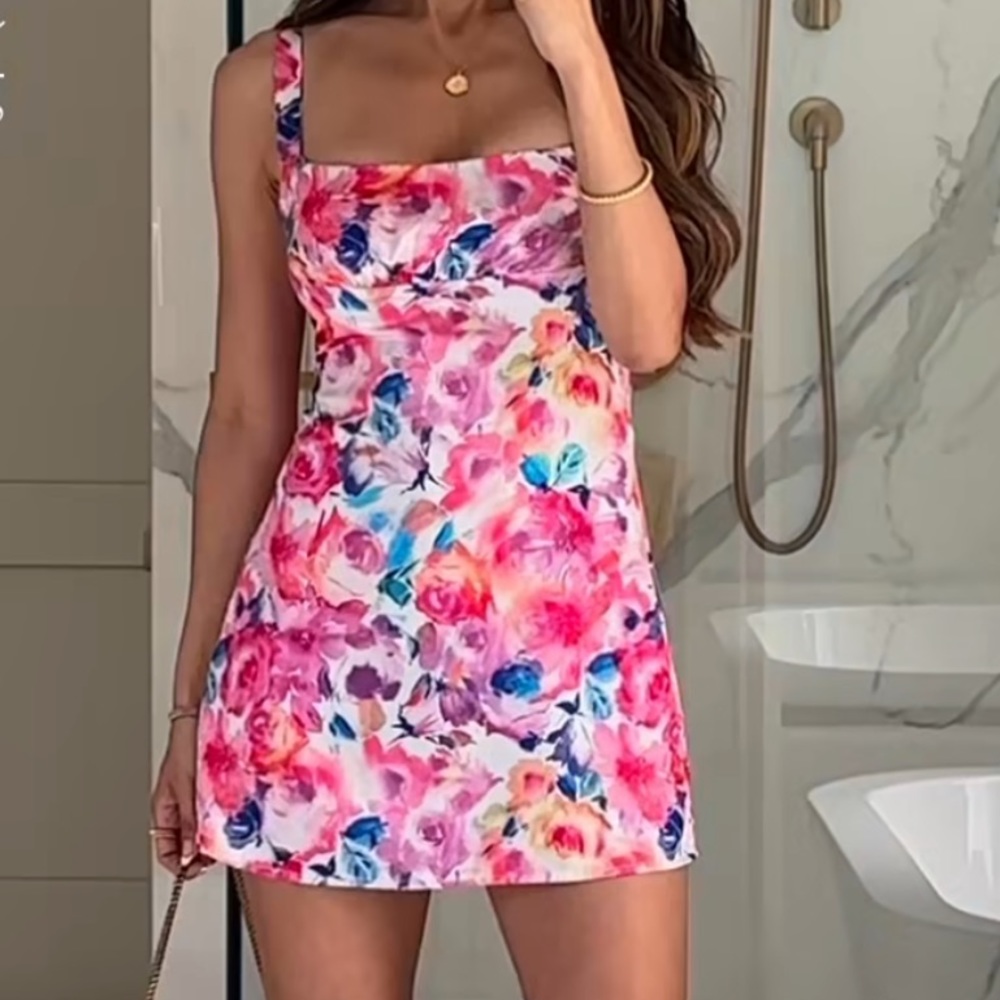 Floral “Barbie” look dress